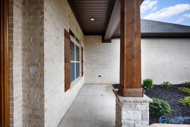 105 Trackside Trail, Huntsville, AL 35811