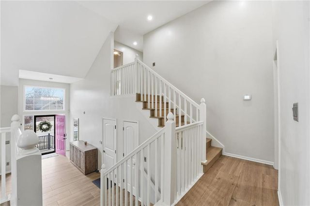 10114 N Miller Lane, Kansas City, KS 66109