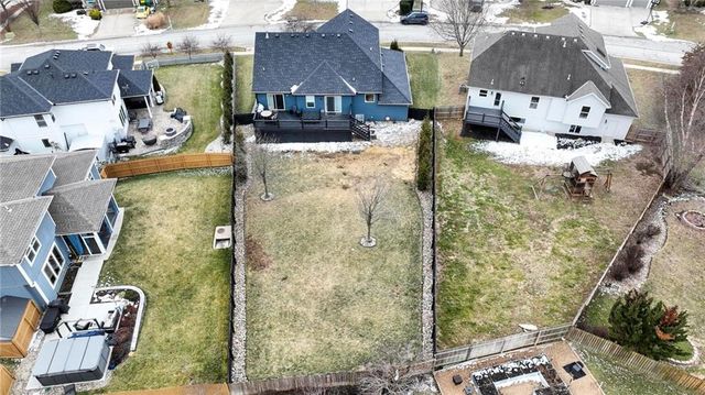 10114 N Miller Lane, Kansas City, KS 66109