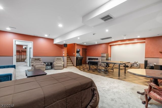238 Park Ave, Teaneck Twp., NJ 07666