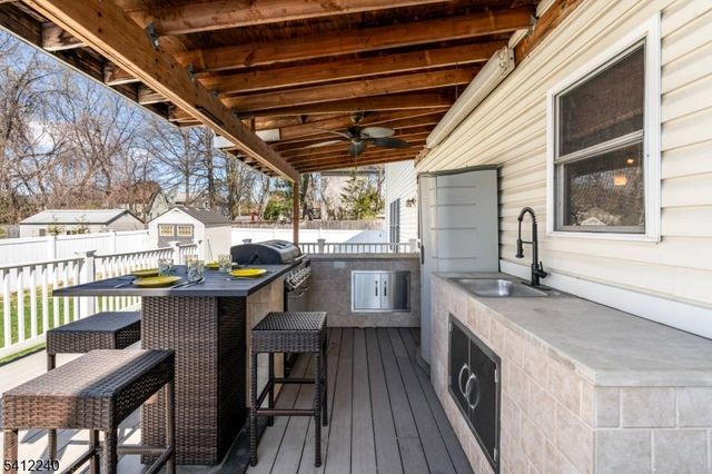 238 Park Ave, Teaneck Twp., NJ 07666