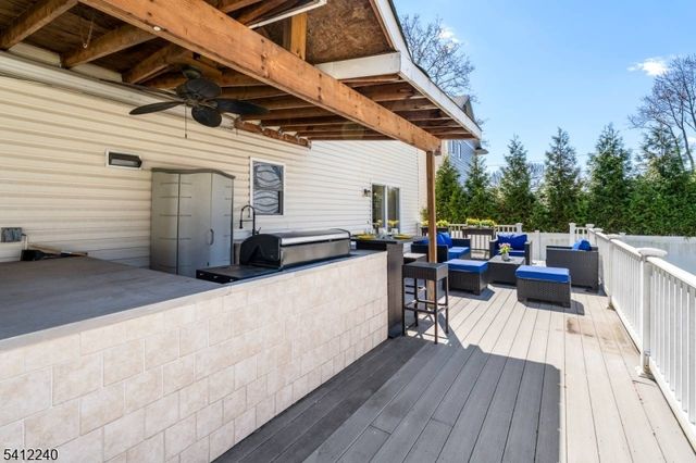 238 Park Ave, Teaneck Twp., NJ 07666