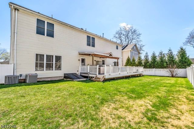 238 Park Ave, Teaneck Twp., NJ 07666