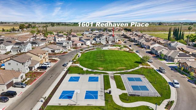 1601 Redhaven Pl, Hughson, CA 95326