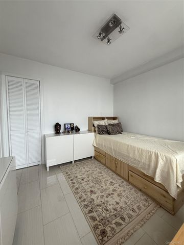 61-20 Grand Central Parkway B 1101, Forest Hills, NY 11375