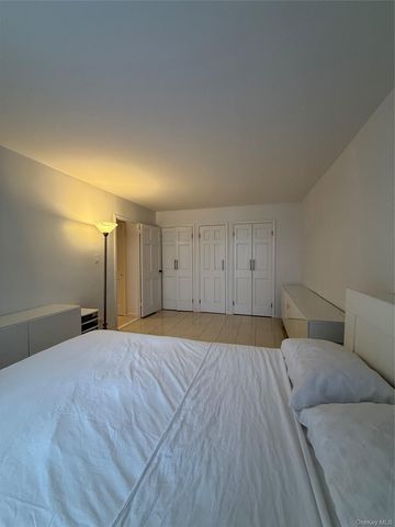 61-20 Grand Central Parkway B 1101, Forest Hills, NY 11375