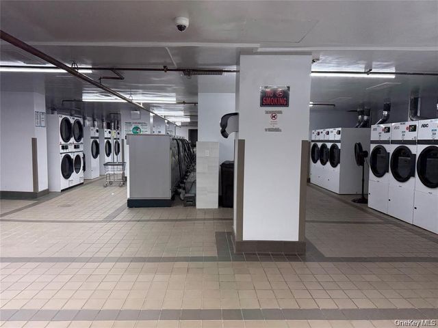 61-20 Grand Central Parkway B 1101, Forest Hills, NY 11375