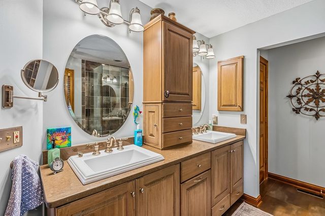 7691 Godfrey Circle, Reynoldsburg, OH 43068