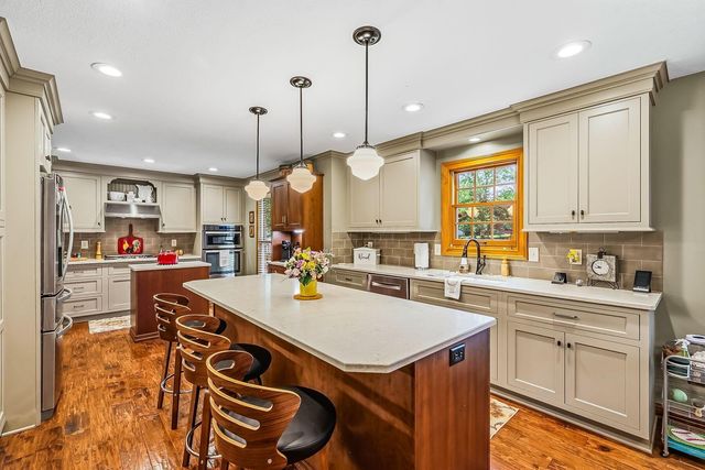 7691 Godfrey Circle, Reynoldsburg, OH 43068