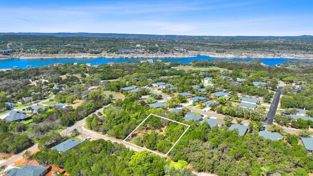 21608 Orlando CV, Lago Vista, TX 78645