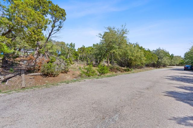 21608 Orlando CV, Lago Vista, TX 78645