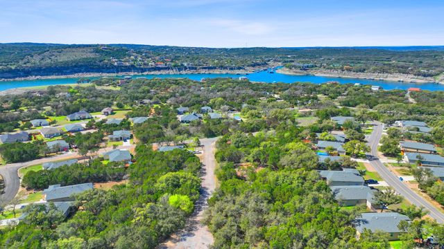 21608 Orlando CV, Lago Vista, TX 78645