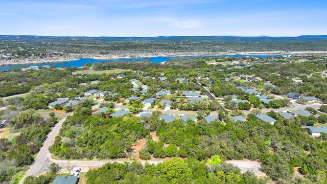 21608 Orlando CV, Lago Vista, TX 78645