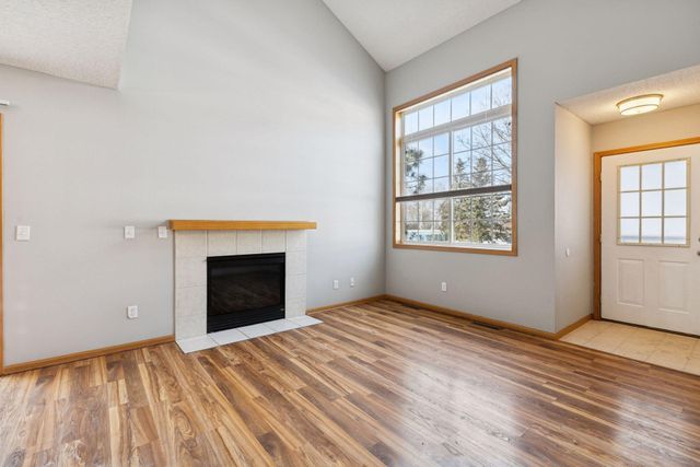 20530 Erin Court 31, Farmington, MN 55024