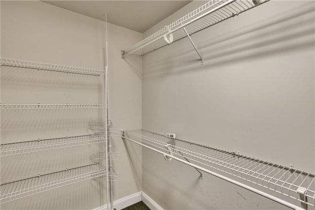 226 Coachside Dr, North Strabane, PA 15301