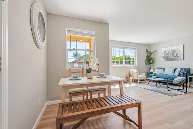 1111 Stonington Ave, San Pablo, CA 94806