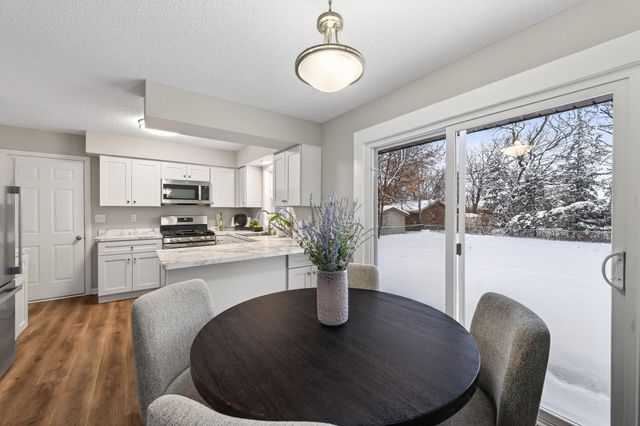 907 40th Lane, Anoka, MN 55303