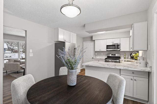 907 40th Lane, Anoka, MN 55303