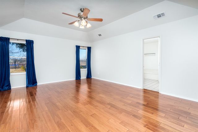 1716 Dove Lane, Crowley, TX 76036