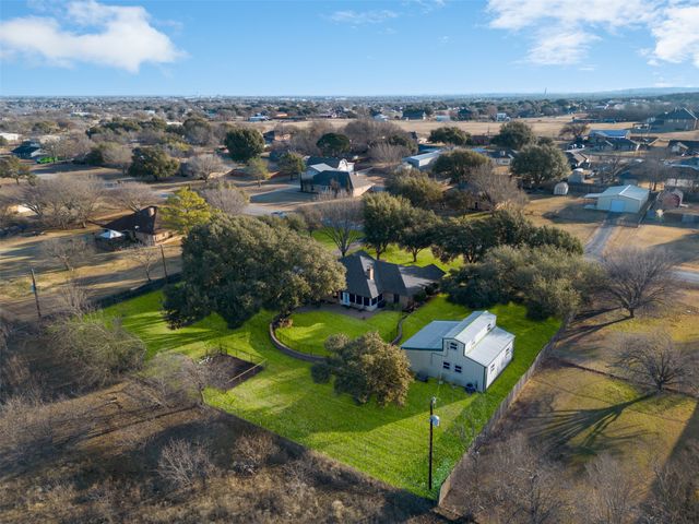 1716 Dove Lane, Crowley, TX 76036