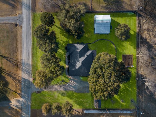 1716 Dove Lane, Crowley, TX 76036