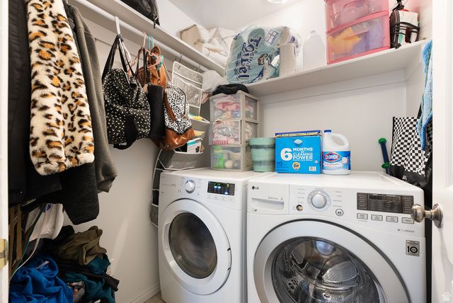 1296 N 925 W, Harrisville, UT 84404