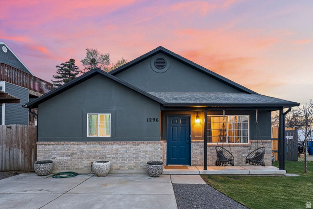 1296 N 925 W, Harrisville, UT 84404