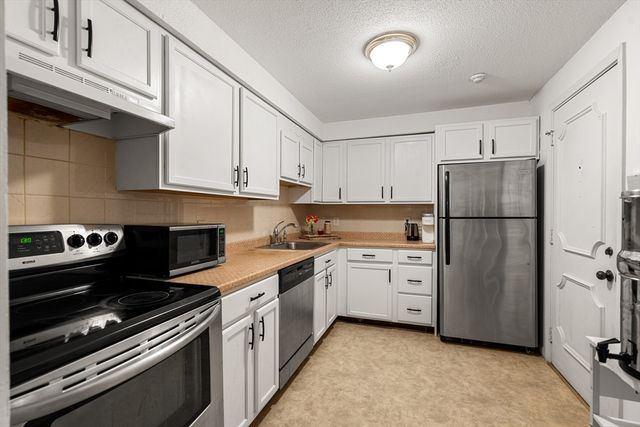 181 Littleton Rd 134, Chelmsford, MA 01824