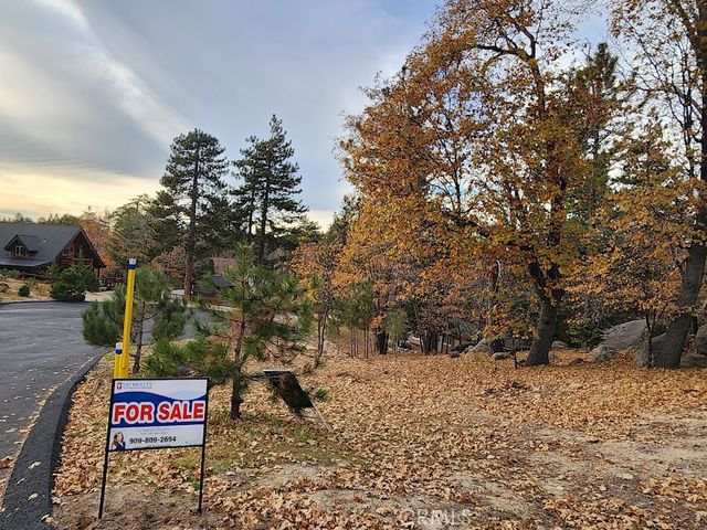 32240 Whisper, Running Springs, CA 92382