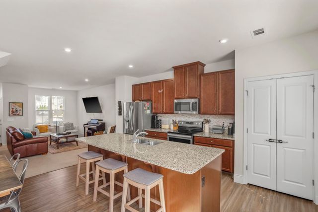 4316 Summercrest Blvd Unit 904, Antioch, TN 37013
