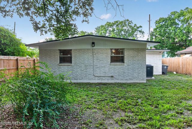 2328 W 10TH Street, Jacksonville, FL 32209