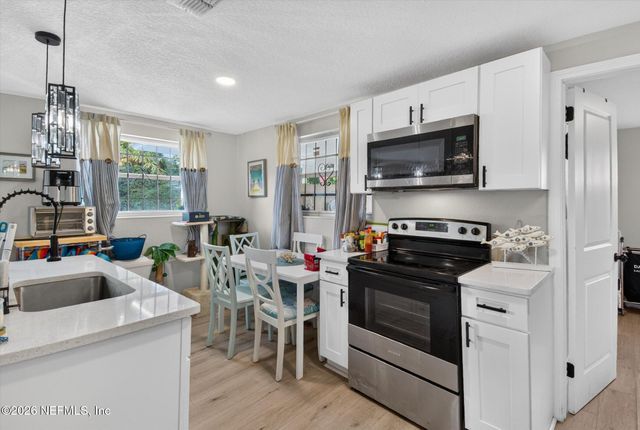 2328 W 10TH Street, Jacksonville, FL 32209