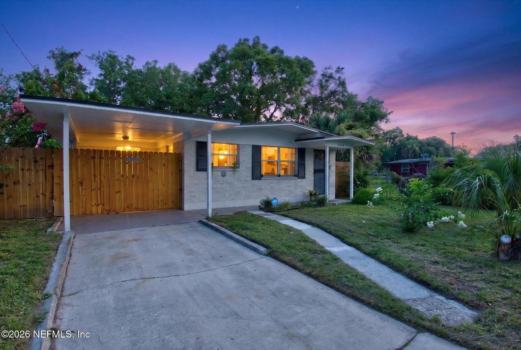 2328 W 10TH Street, Jacksonville, FL 32209