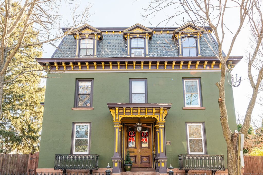 37 East Pearl Street, New Haven, CT 06513