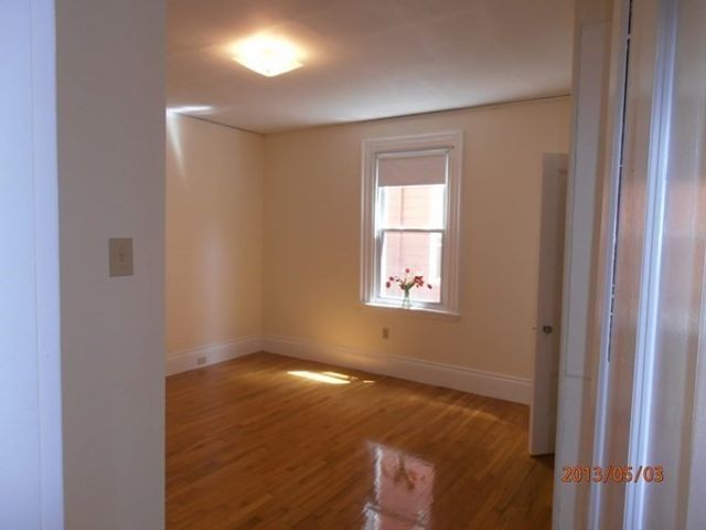 21 Kelly Rd 1, Cambridge, MA 02139