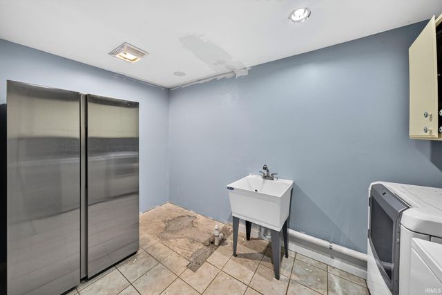 15685 Winding Brook Drive, Mishawaka, IN 46545