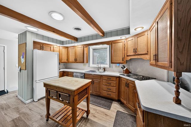 15685 Winding Brook Drive, Mishawaka, IN 46545