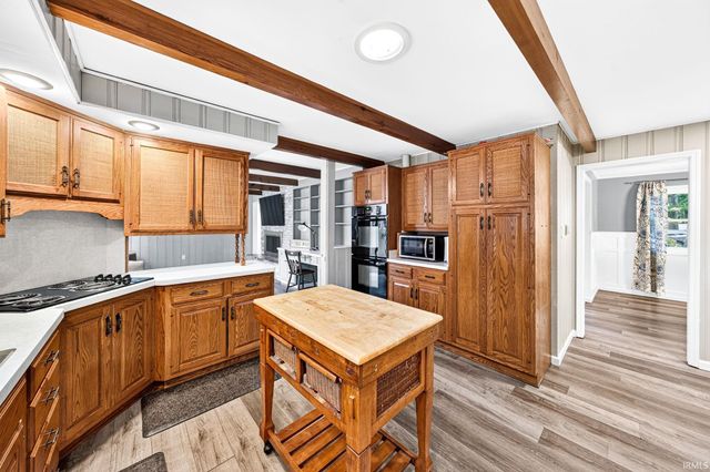 15685 Winding Brook Drive, Mishawaka, IN 46545