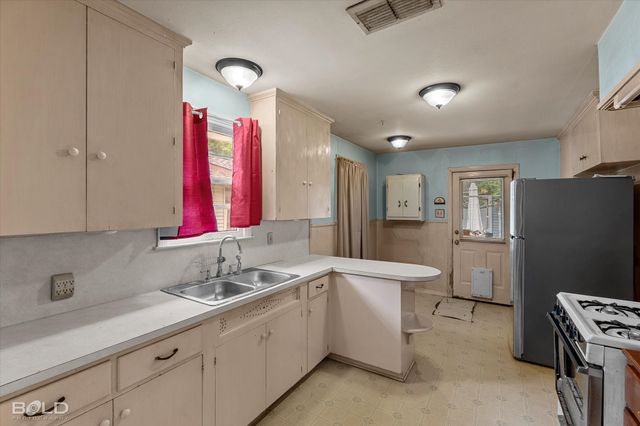 354 Sandefur Drive, Shreveport, LA 71105