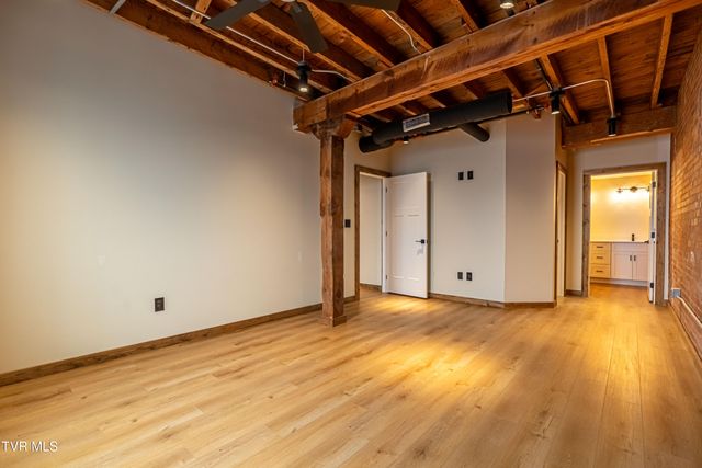 453 East Main Street 600, Kingsport, TN 37660