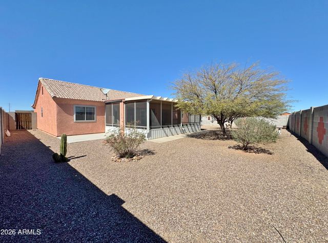 15941 S CABORCA Circle, Arizona City, AZ 85123