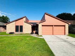 19834 Arrowsmith Drive, Humble, TX 77338
