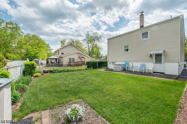 341 Lake Shore Dr, Parsippany-troy Hills Twp., NJ 07034