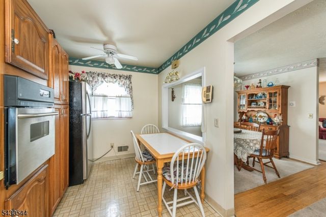 341 Lake Shore Dr, Parsippany-troy Hills Twp., NJ 07034