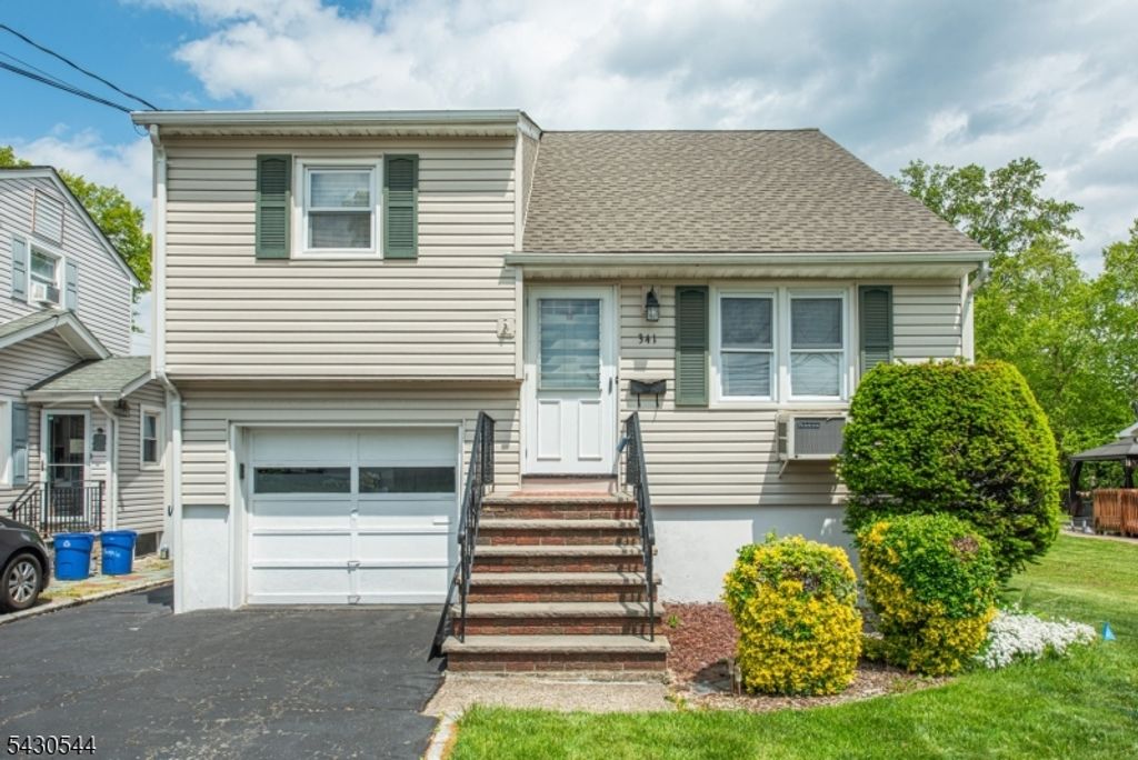 341 Lake Shore Dr, Parsippany-troy Hills Twp., NJ 07034