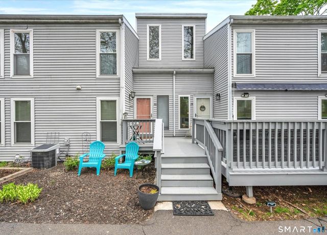 26 Glenview Drive 26, Cromwell, CT 06416