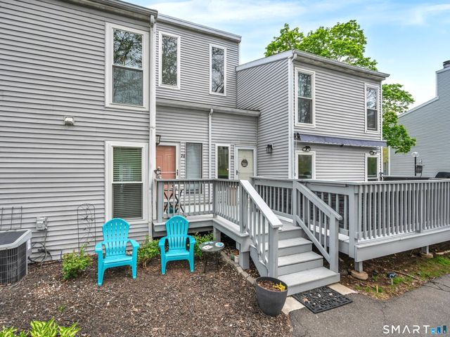 26 Glenview Drive 26, Cromwell, CT 06416