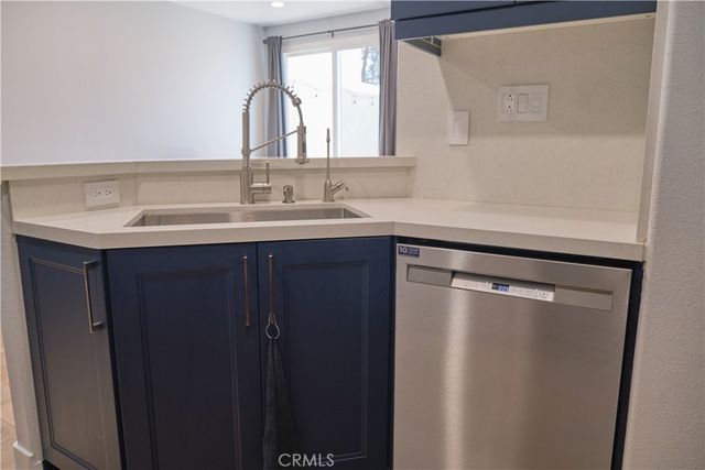 3902 Orangewood, Irvine, CA 92618