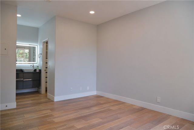 3902 Orangewood, Irvine, CA 92618