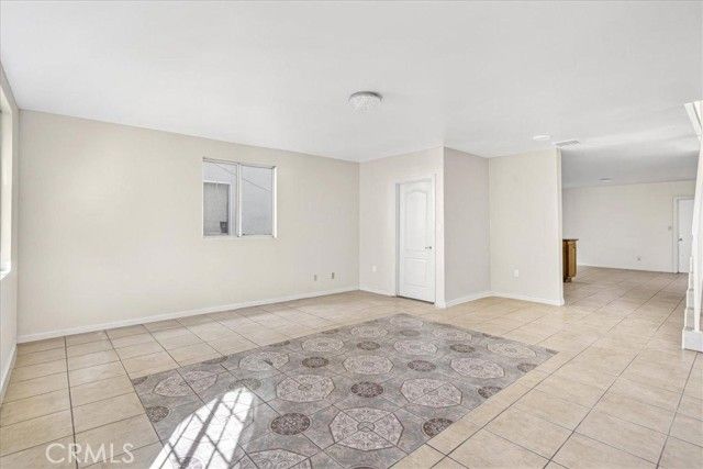 2039 W Florence, Los Angeles, CA 90047